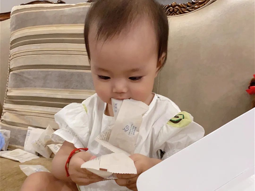 宝宝总是肠胃不消化反反复复的,宝宝反复肠胃出问题