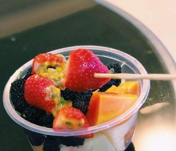 来中山路,别再吃轰炸鱿鱼月亮虾饼了!厦门最地道的小吃藏这里!