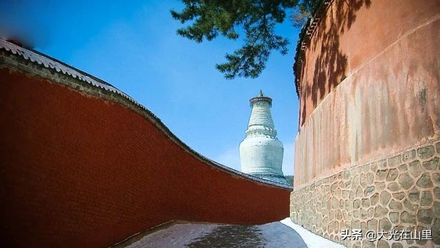 五台山必去的5个寺庙,五台山最值得去的3个寺庙