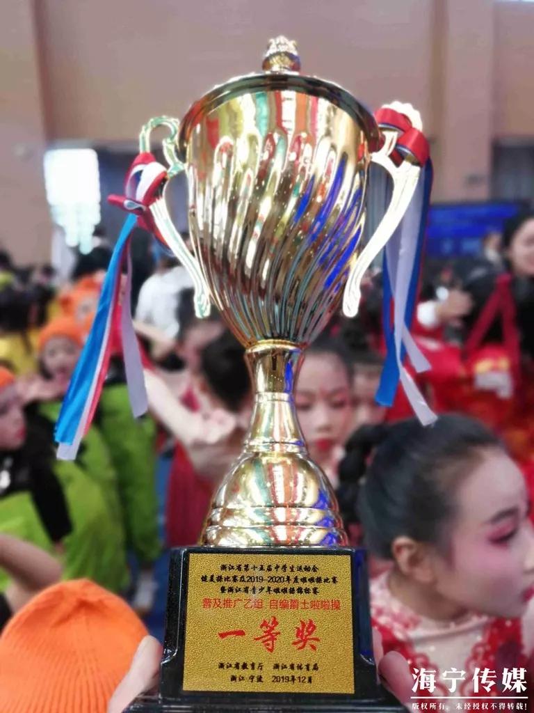 22岁女教师得癌症,女老师体检检查出癌症