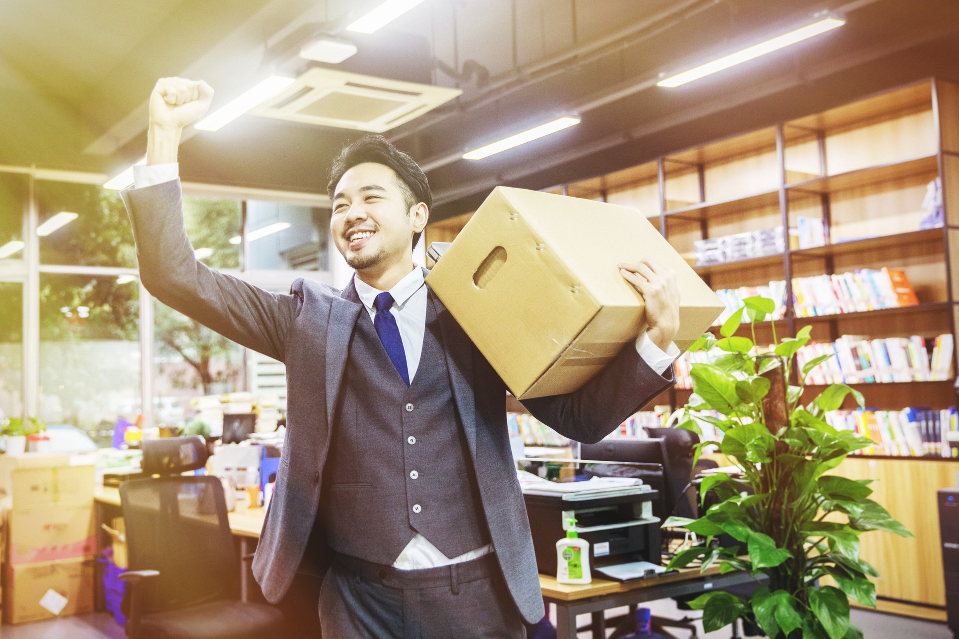 辞职信先给还是先跟领导说,离职先跟领导说话还是先找辞职信