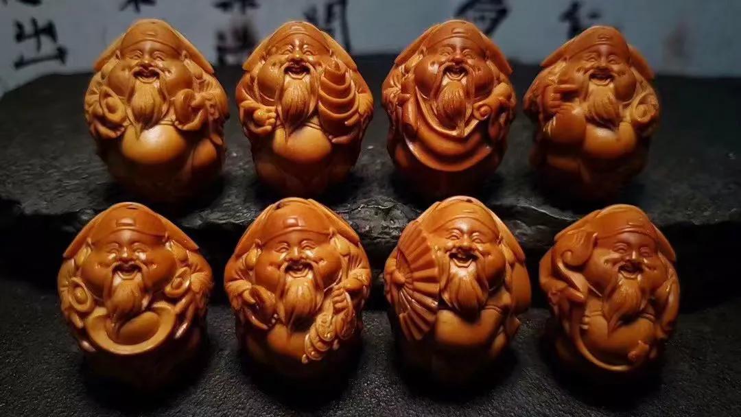 橄榄核怎么盘及保养,新入手的橄榄核盘玩步骤