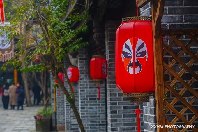 成都本地人去的最好吃的美食,中国姑娘吃成都美食