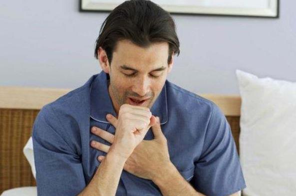 刷牙如何解决口臭,每天坚持两次刷牙多久能解决口臭