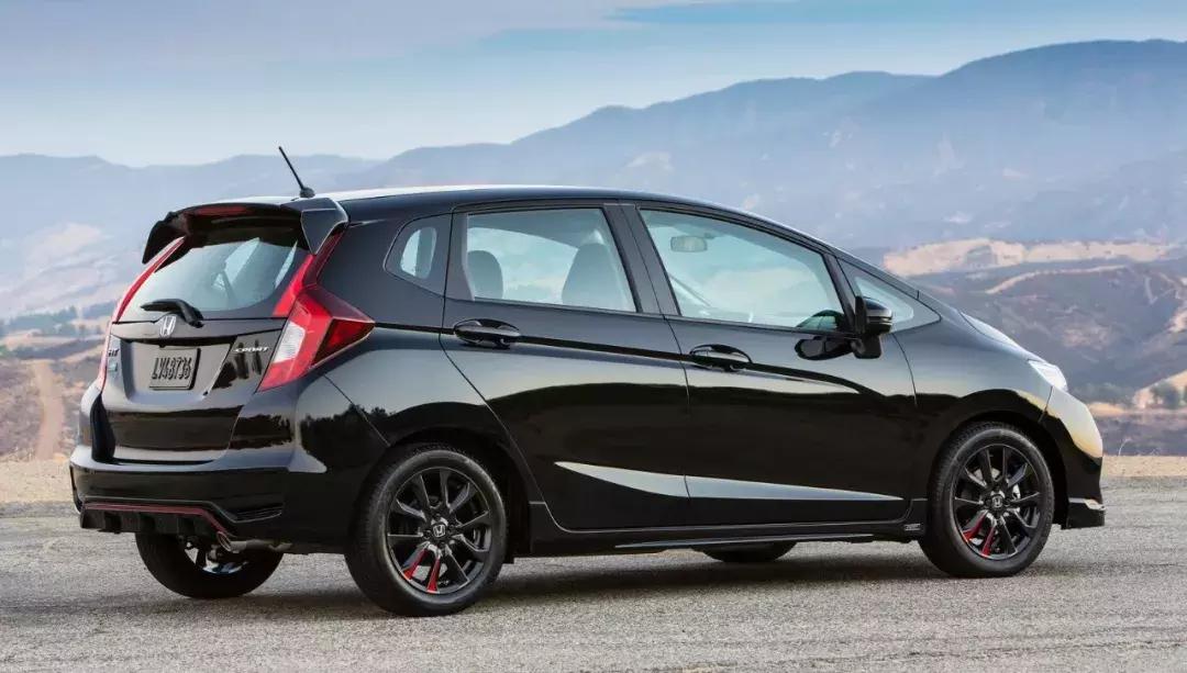 推荐一款手动挡操控好车,手动挡车推荐前十名车型好看的