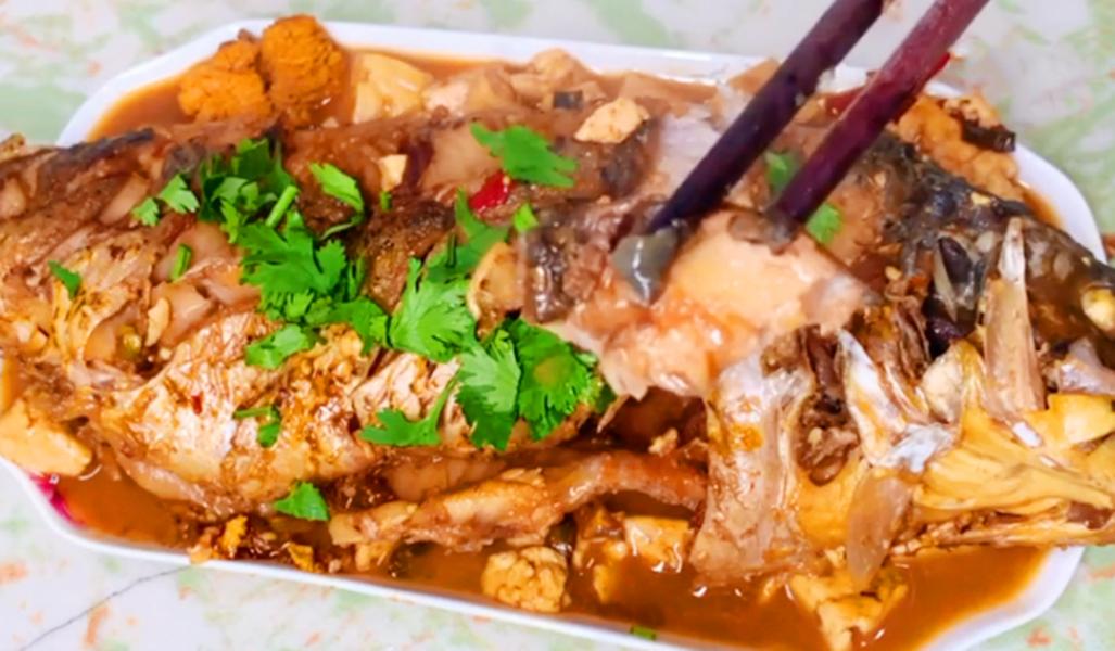 特色鲤鱼怎么做好吃,鲤鱼怎么做能又嫩又香