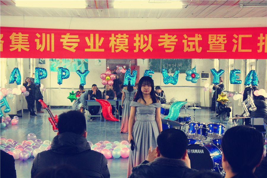 四川音乐学院附中舞蹈系好考吗,考音乐学院附中难吗