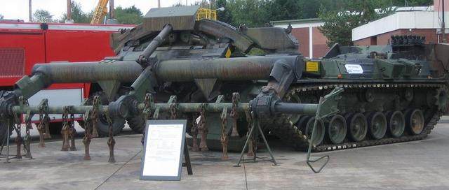 看过来,你的属相“藏”在哪种*器武**装备里?