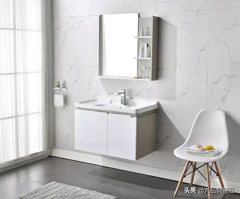 浴室柜买哪种板材好,浴室柜板材选什么材质的比较好