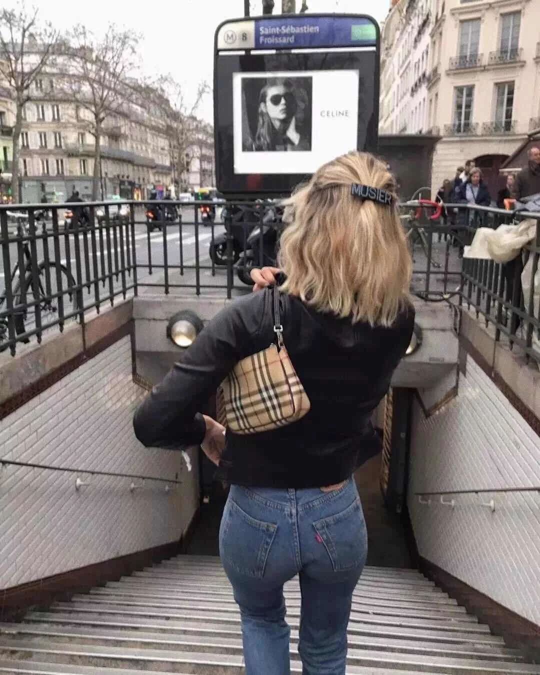 泫雅同款腋下流苏包,最不容错过的包