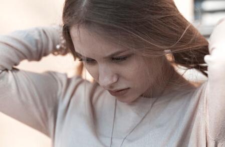 头油脱发痒用什么洗发水好,头油头痒脱发用什么洗发水