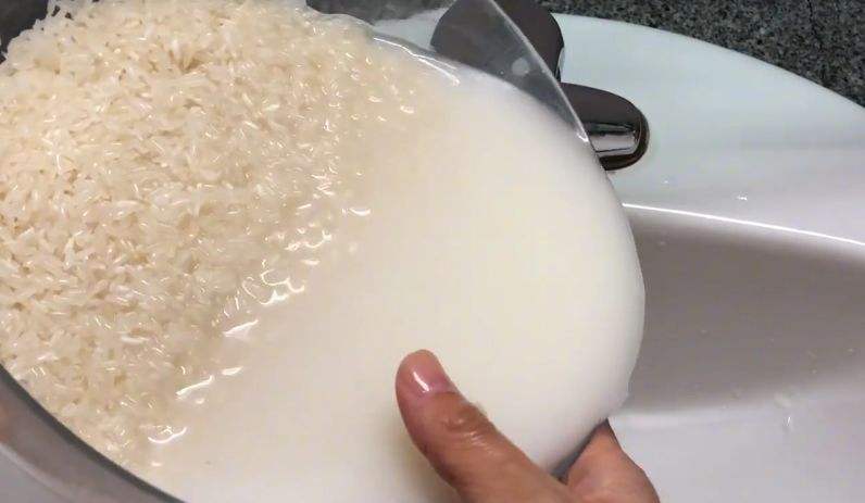 密封包装大米能存多久,大米密封怎么还会生虫子