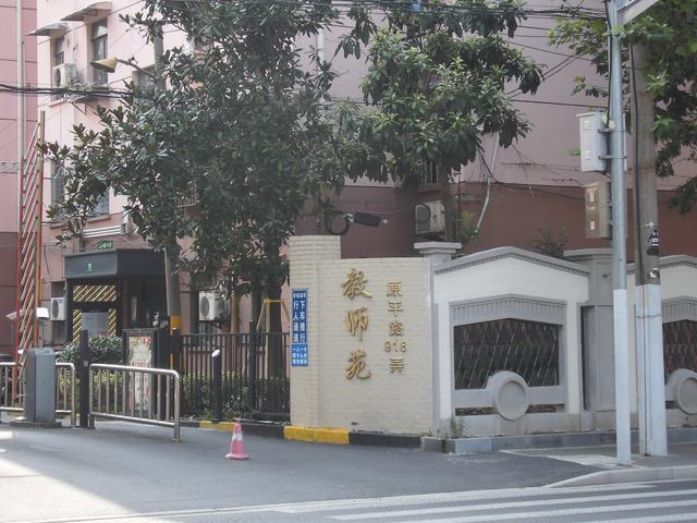 这里有美丽如画的校园风光,原平路学校