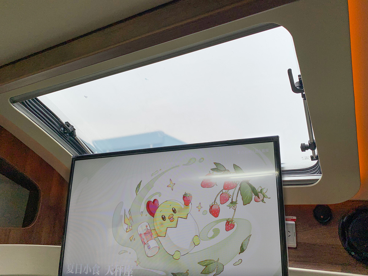 依维柯国产四驱6座房车,新星房车t600依维柯国产