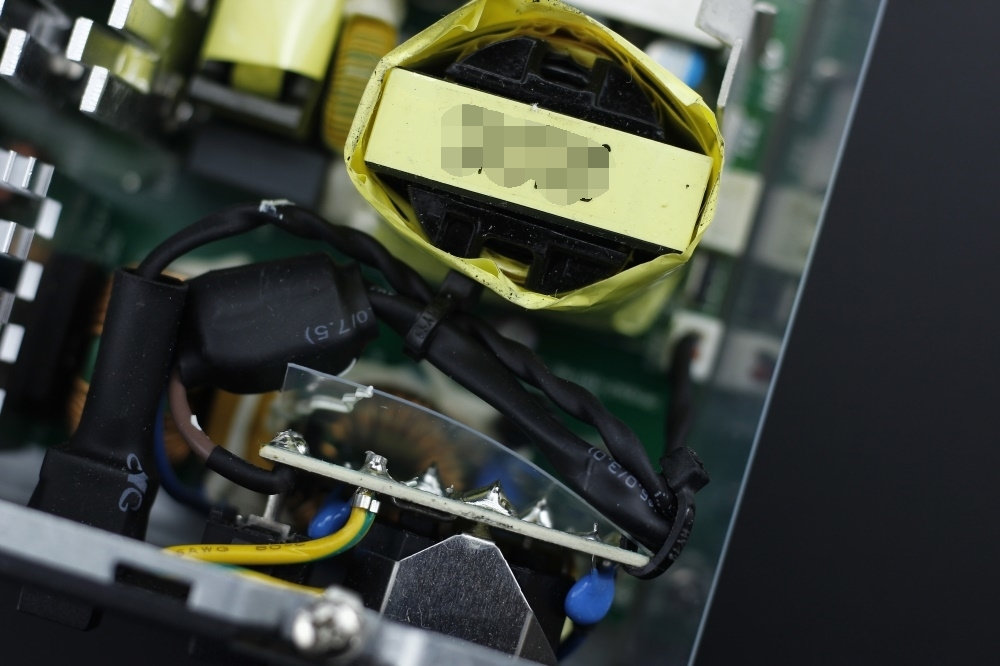 电源安钛克850w,安钛克hcg650w电源金牌全模组