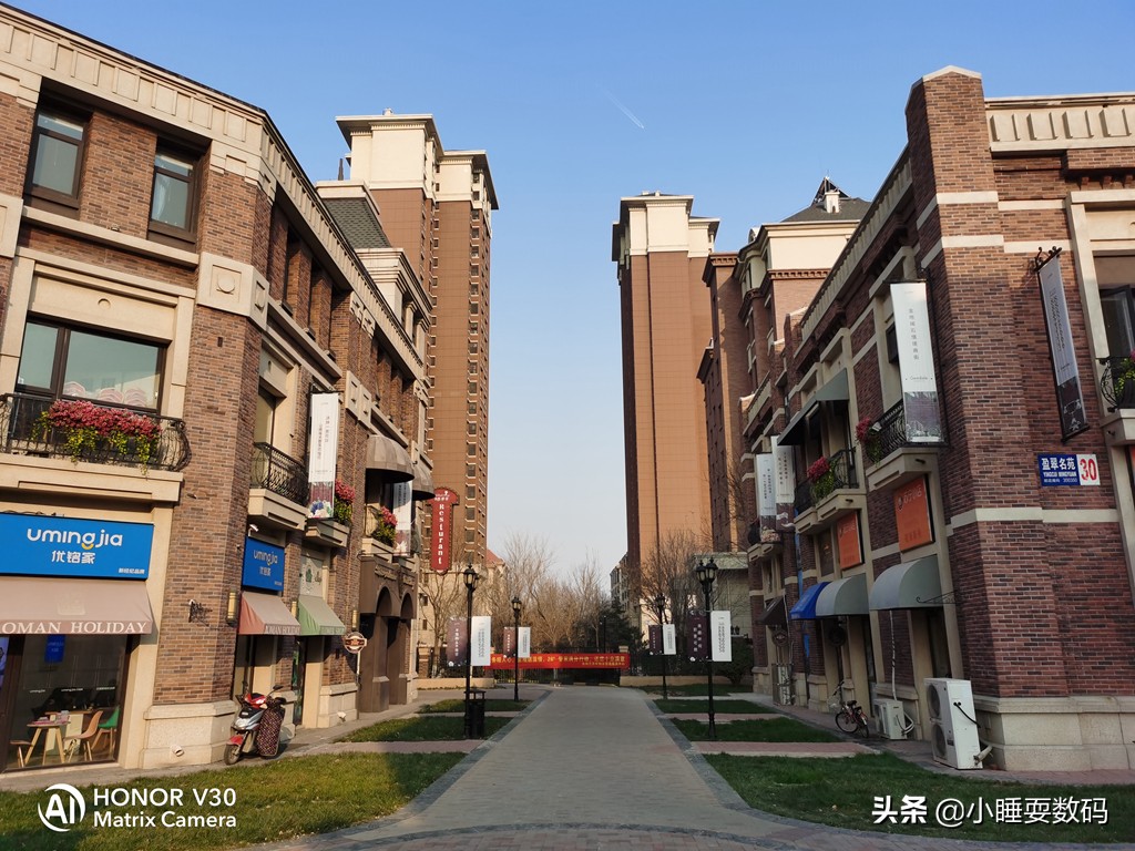 年轻人首选高性价比5g,年轻人值得买的手机中高端