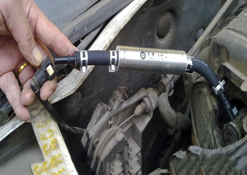 「妃姐保养第五集」你们知道吗?节油器的作用是什么!