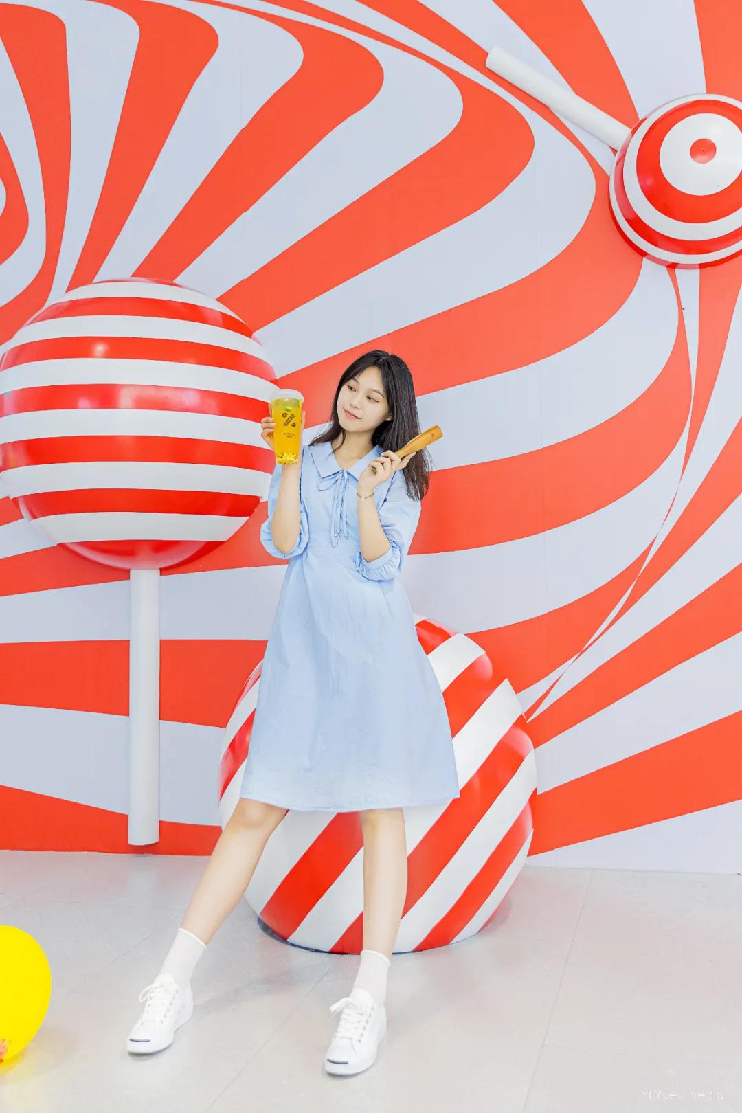 水果怼怼怼怼怼到爆汁，这家“超给力”的水果茶，6.3元限时喝