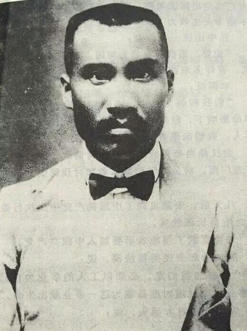 从佃农到元帅，战绩不多却人人称颂，*德朱**凭什么成为开国元帅之首