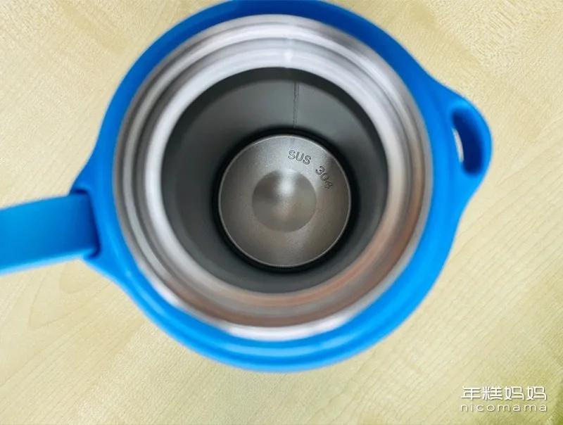 儿童水杯方便携带保温杯,儿童日常水杯吸管杯