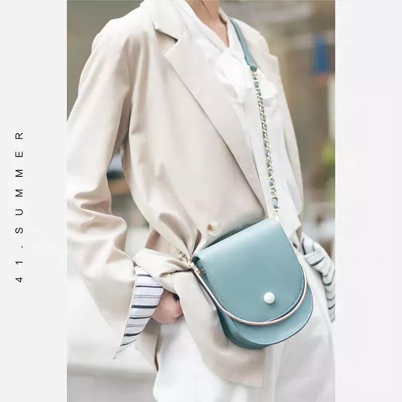 2020冬流行穿搭女西装连衣裙,春季通勤风穿搭连衣裙