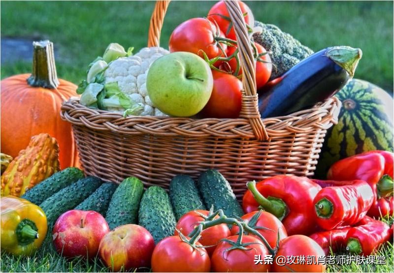 脸上长粉刺闭口什么原因造成的,脸上长闭口粉刺最有效的去除方法