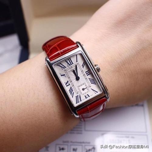 怎样挑选符合自己气质的手表女款,女士手表哪几款大气