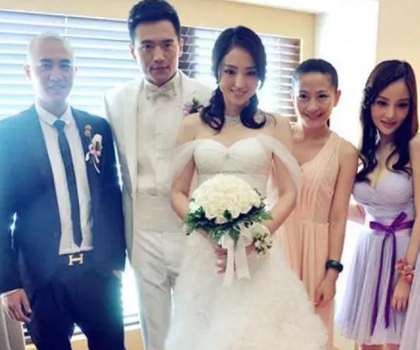 兰玉婚纱照,兰玉设计了婚纱好看吗