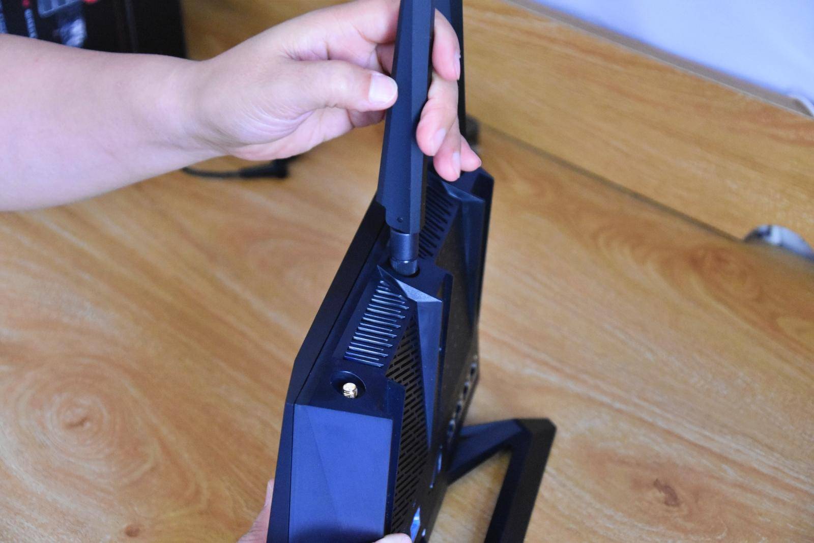 华硕rog路由器延迟高,华硕rog玩游戏不需要加速器