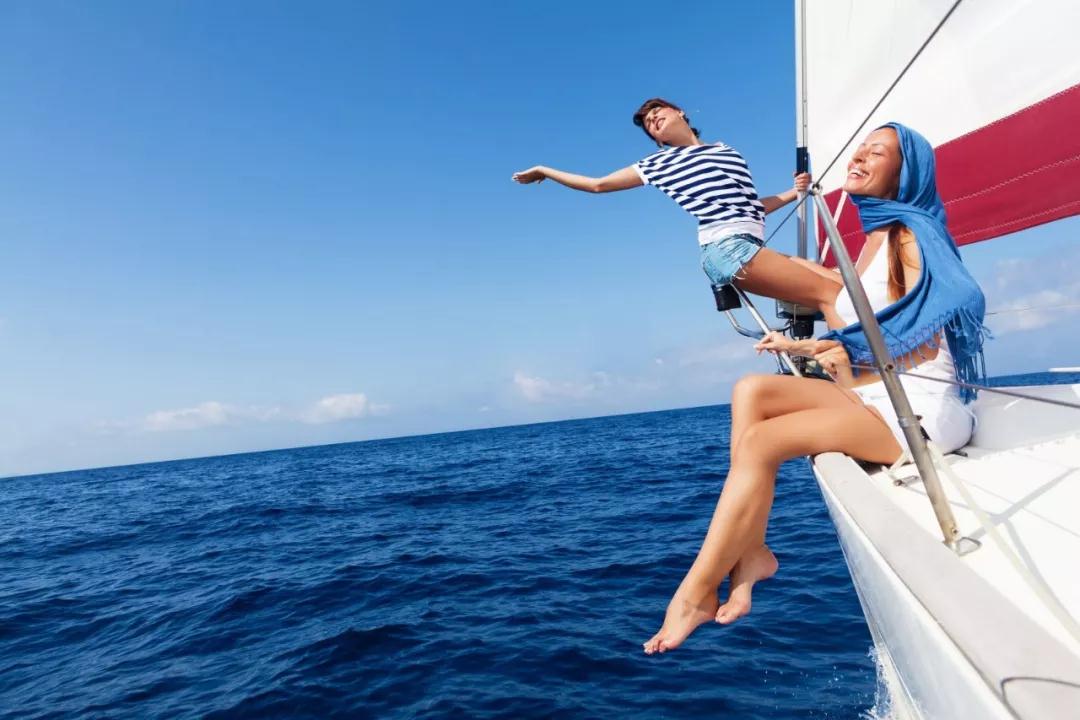 三亚游船出海和游艇出海的区别,三亚坐游艇飞机帆船攻略