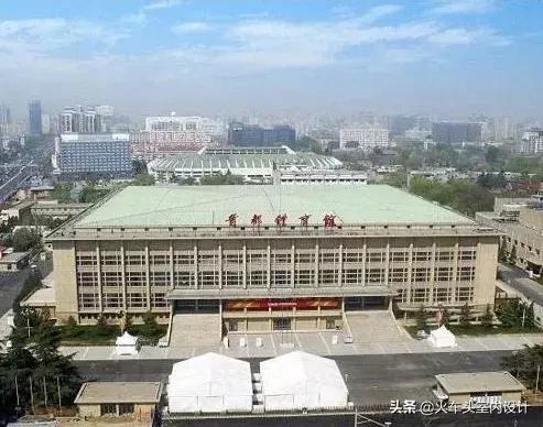 最早出现在新中国邮票上的体育馆,体育邮票