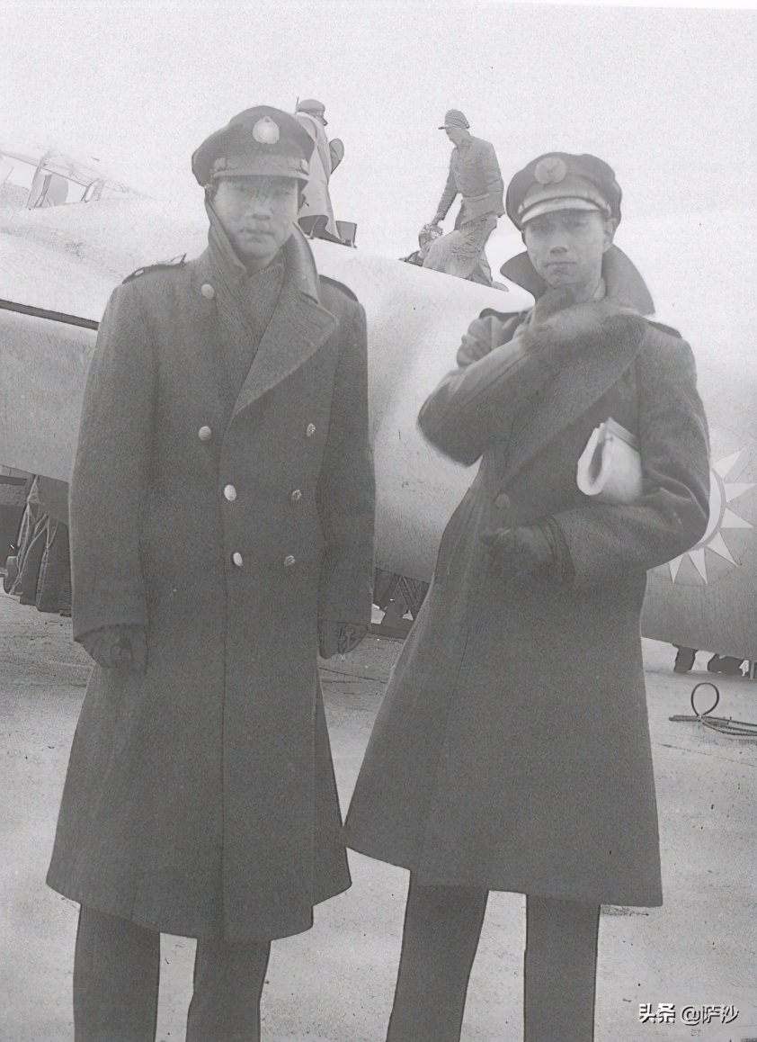 折中国战斗机,折翼战鹰战斗机