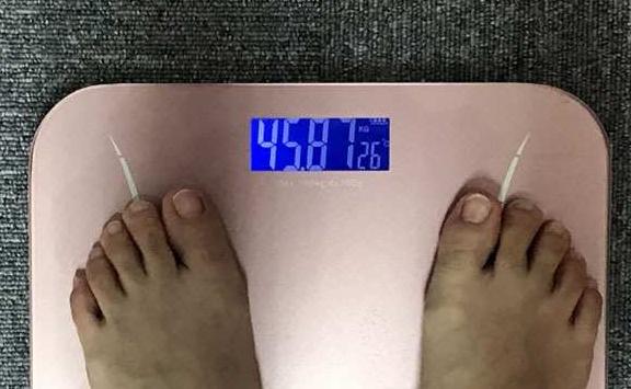 日本16小时禁食减肥法,超快速减肥法4周拥有魔鬼身材