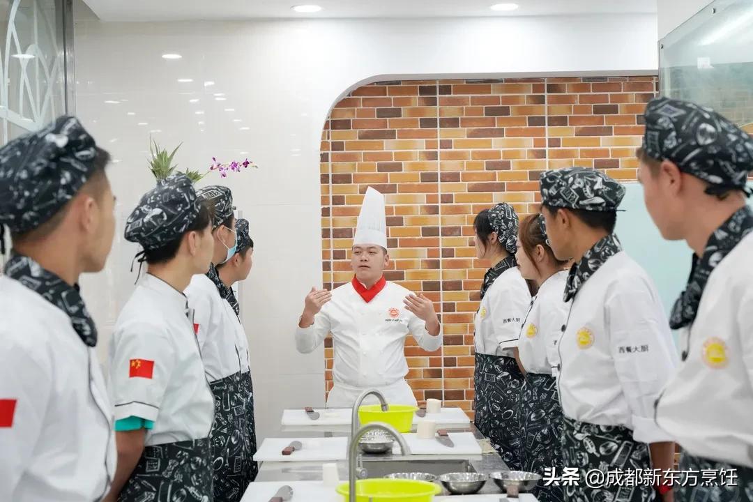 西餐培训班去哪里找,西餐培训班披萨