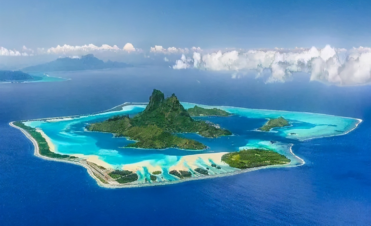 全球最适合蜜月旅行十大海岛,十大海岛度假胜地