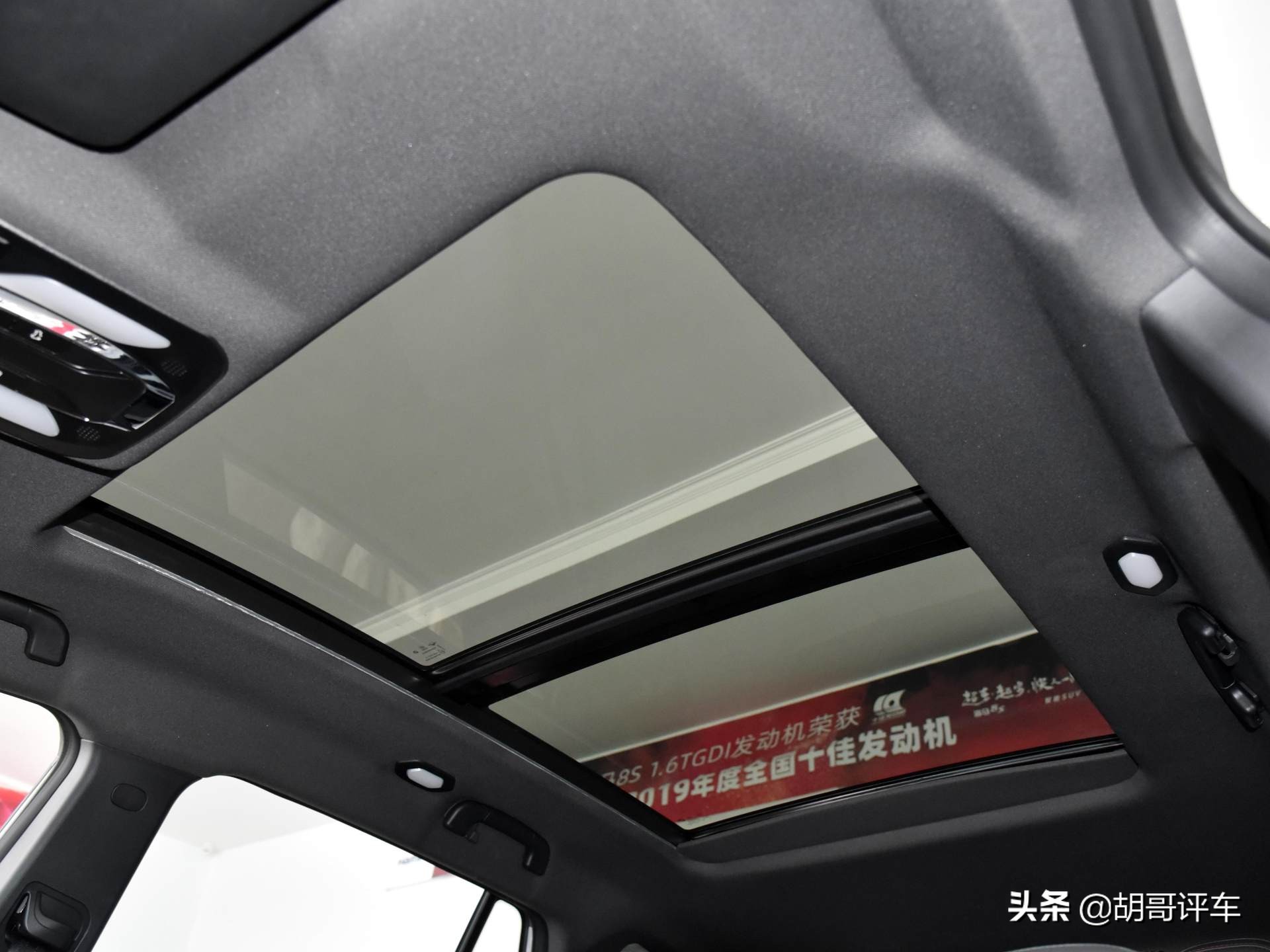 油耗6.9L，尺寸不小省油便宜的高性价比SUV，带你看海马8S