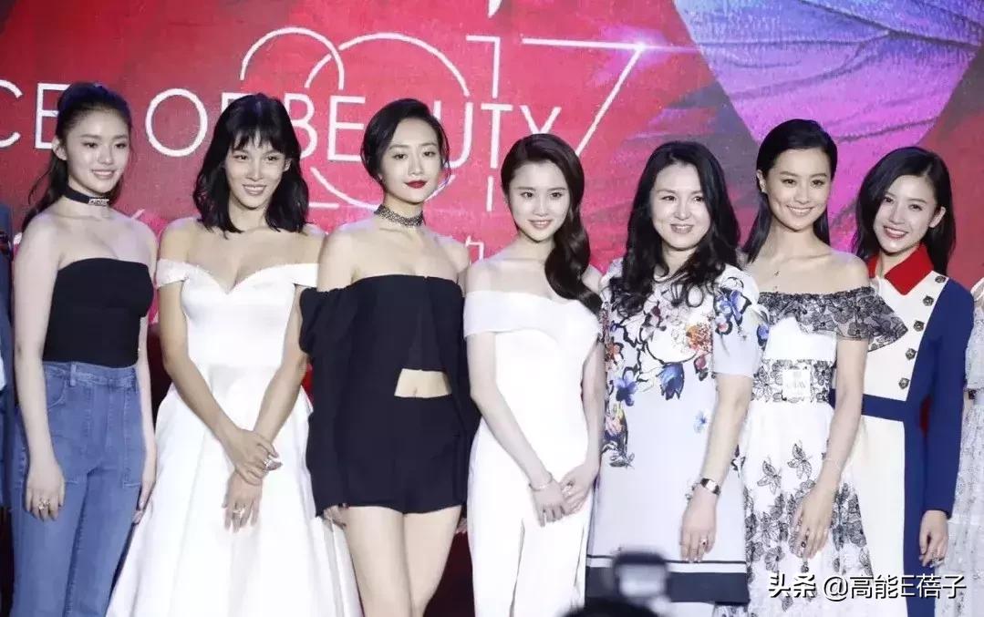 女明星真不容易啊,女明星不愧是女明星