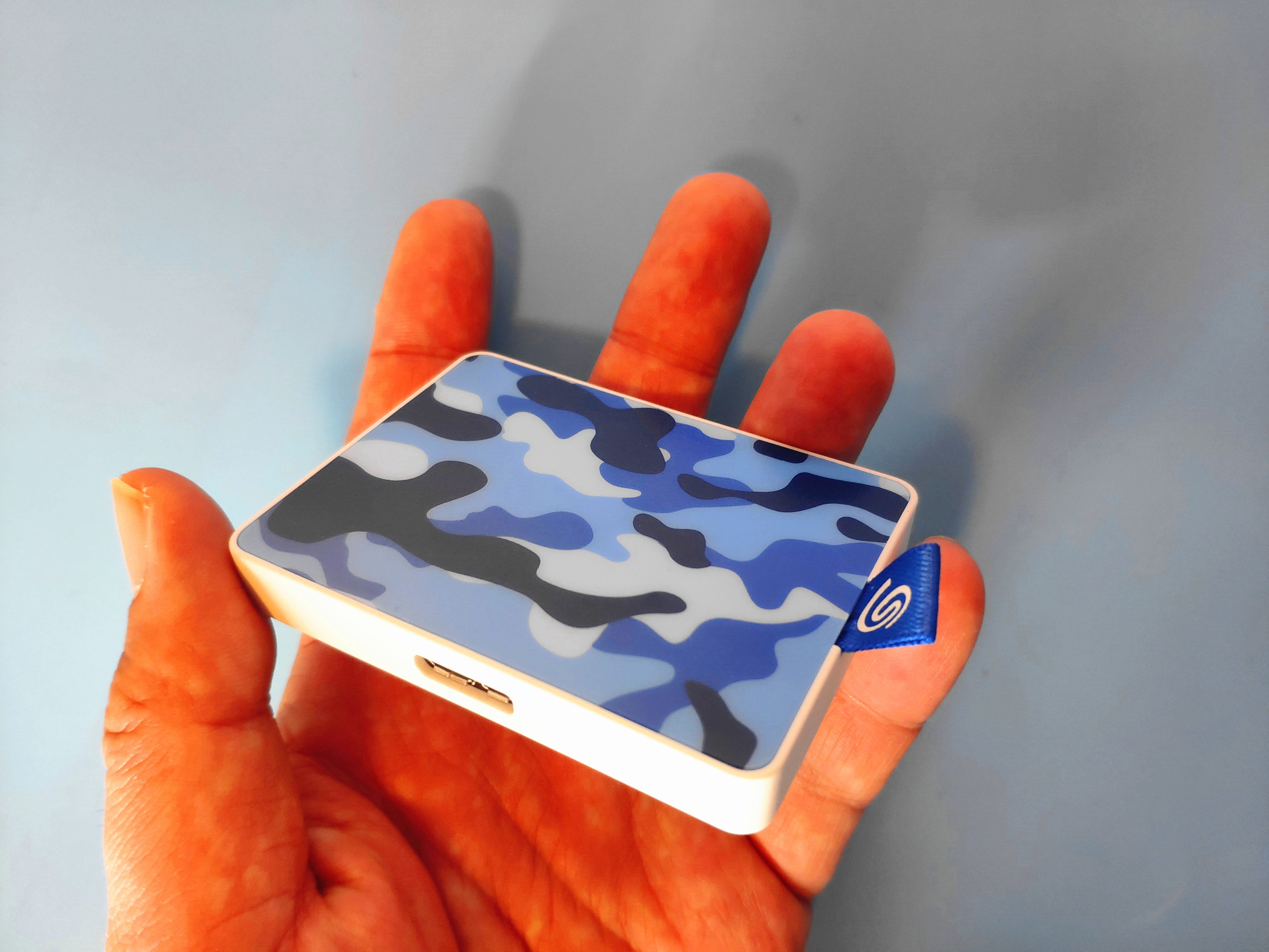 希捷firecuda530nvmessd,希捷固态移动硬盘开箱