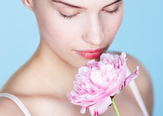 皮肤敏感泛红角质层受损如何修复,改善皮肤泛红敏感肌