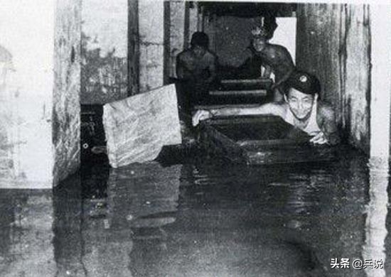 越军在老山秘密设置阵地，却因下雨暴露，我军炮火秒杀