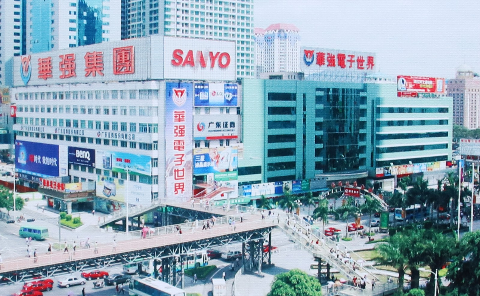 电子第1街华强北有多强？生产线1年赚3000亿，连库克都想租个柜台