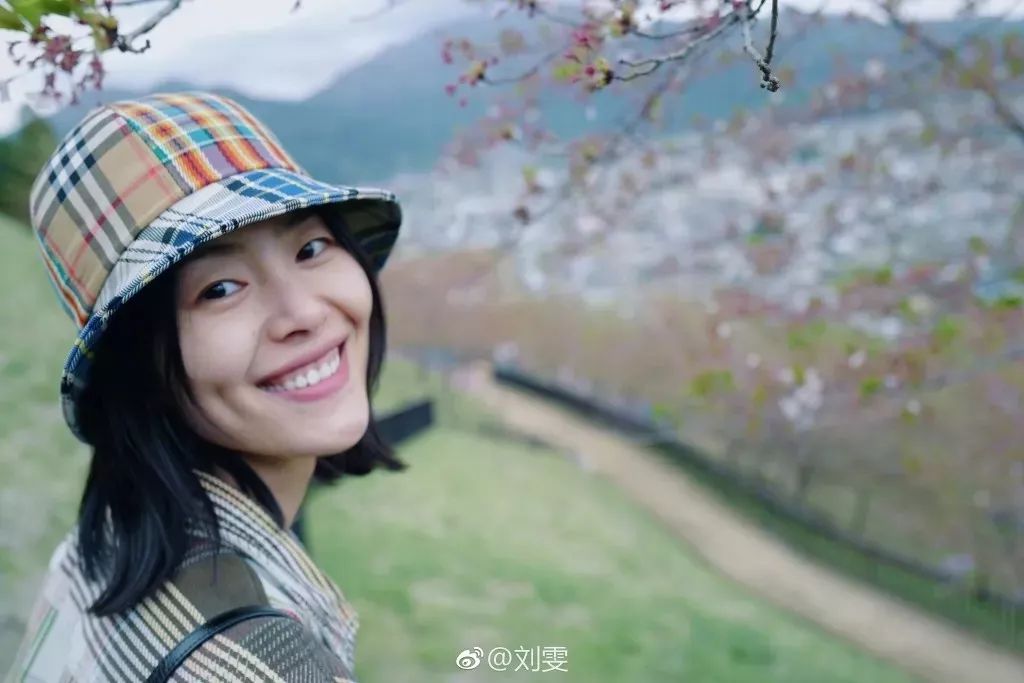 适合秋冬戴的巨显脸小的渔夫帽,渔夫帽戴对不仅时髦还显脸小