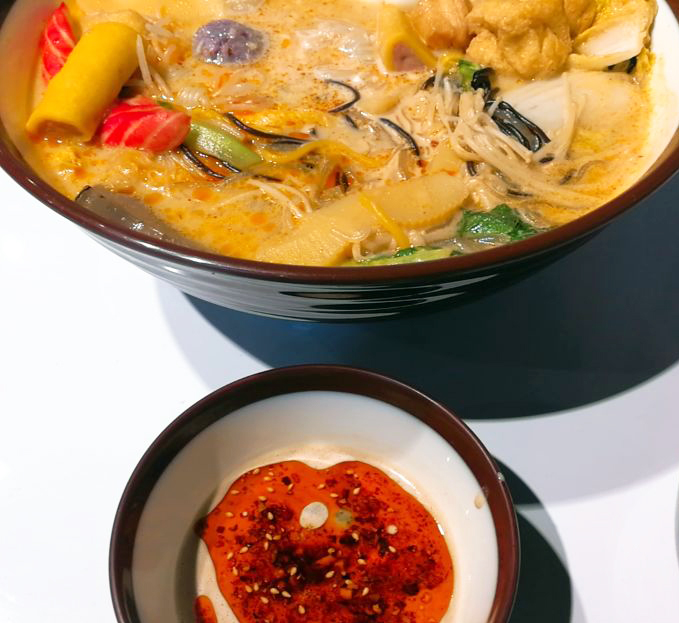 麻辣烫是东北的还是四川的,东北和四川的麻辣烫哪个好吃