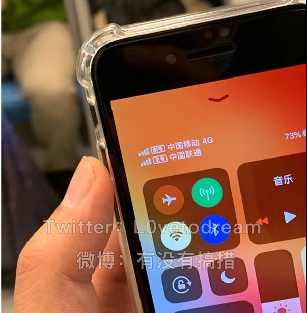 iphonese有没有双卡双待,iphonese全系列能双卡吗