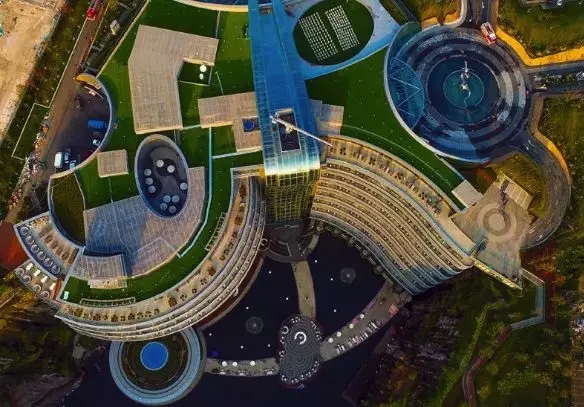 上海深坑酒店水下观景房视频,上海深坑酒店负17层建在水下