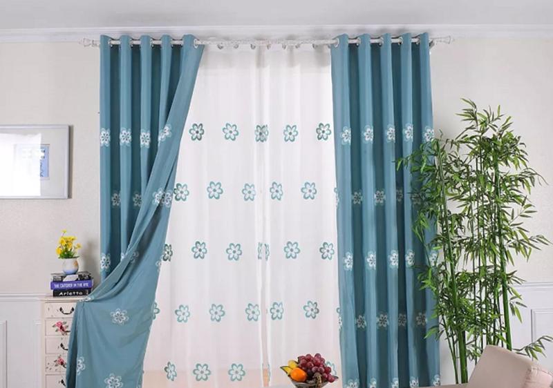 窗帘罗马杆和轨道哪个褶皱效果好,窗帘可以装一根轨道一根罗马杆吗