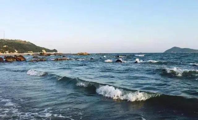 游玩阳光沙扒湾,下雨天沙扒湾有什么玩