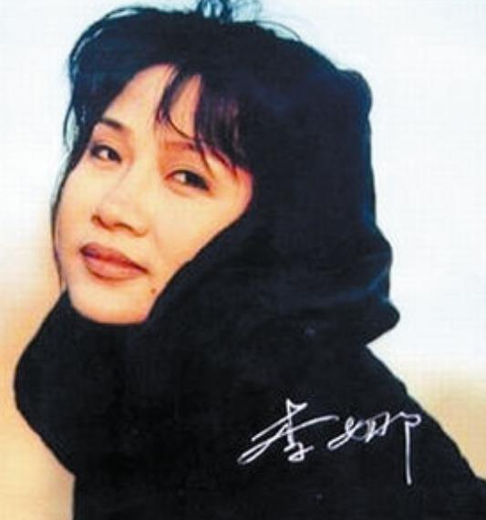 李娜是怎么蜕变的,59岁的李娜如今长得怎么样了