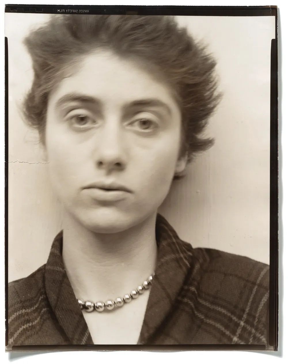 一画一赏R10|我是画家,是母亲,我是瓦拉东