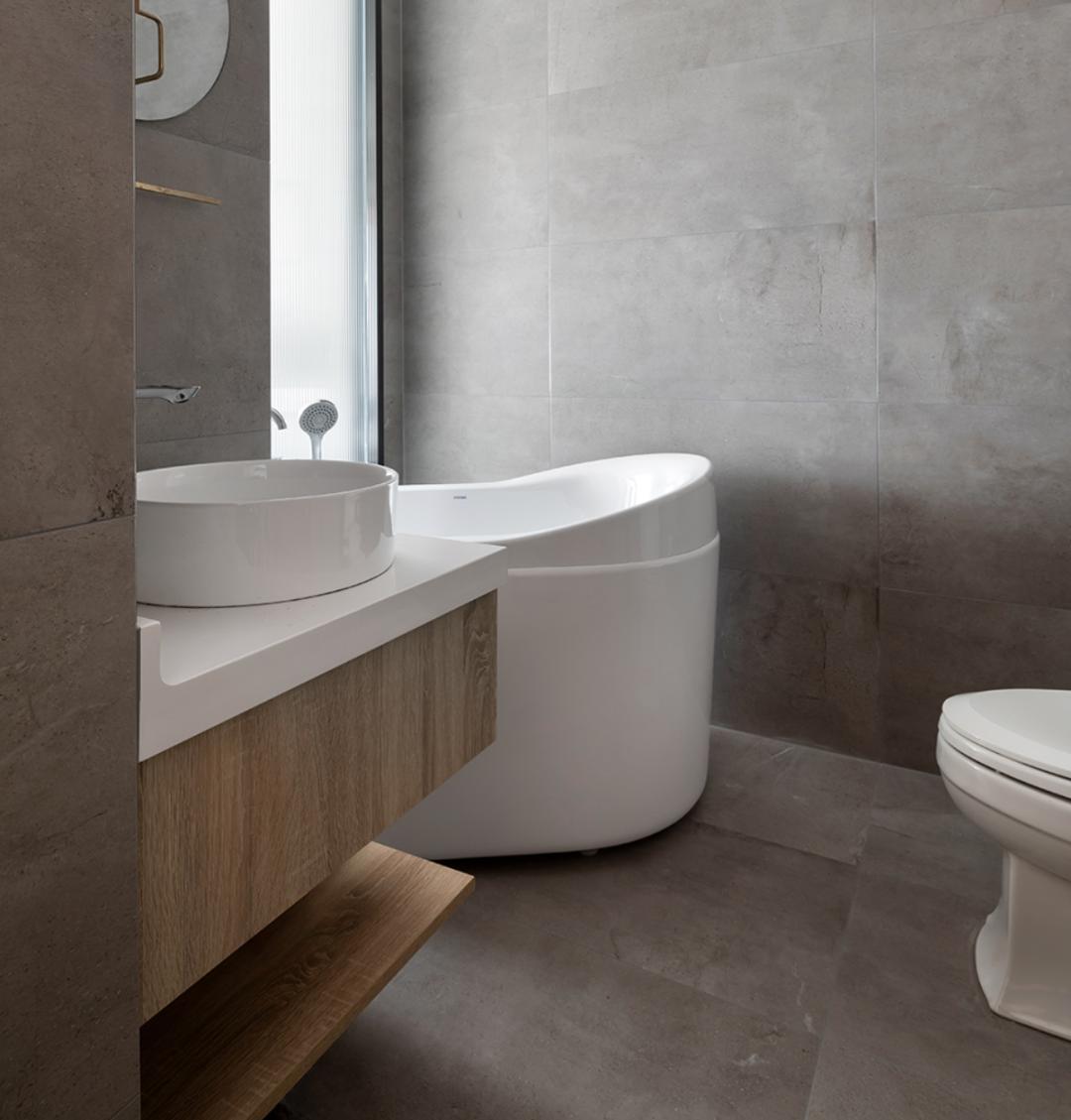 3平米卫生间加浴缸,4平方的卫生间有浴缸和大洗漱台